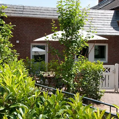 Noorden Stuuv Apartment *